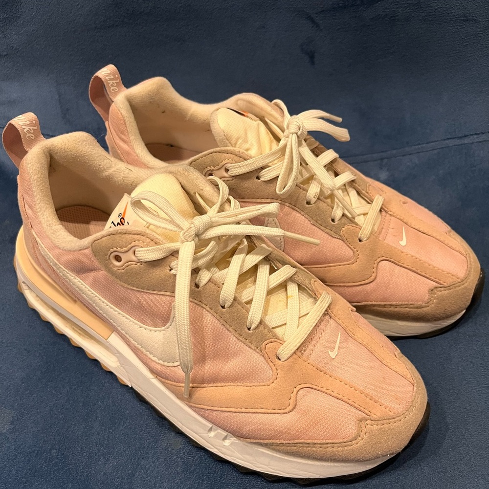 Nike light pink